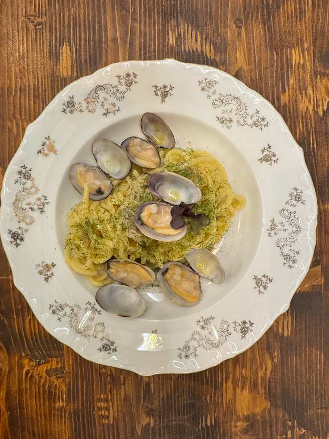 Mama Arts & Bistrot - 1