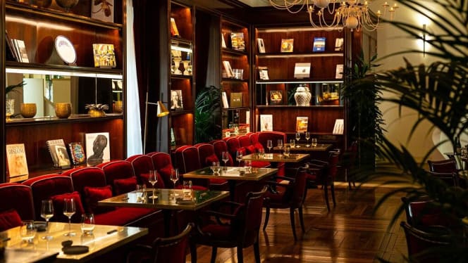 Follie Restaurant | Villa Agrippina Roma - 0