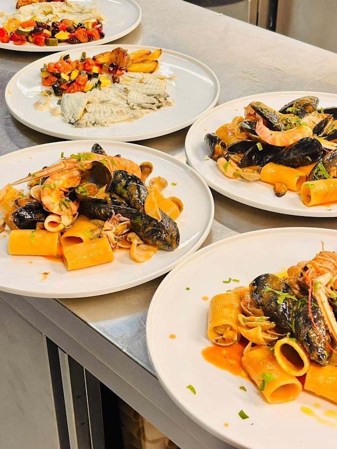 G Beach Restaurant - 8