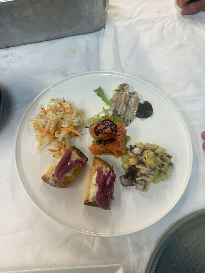 G Beach Restaurant - 3