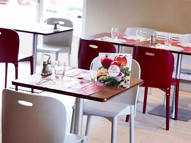 Campanile Chambéry - 1