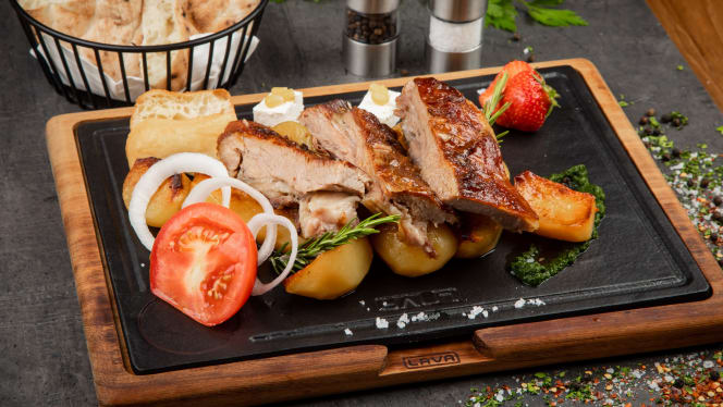 XxXL Grill Restaurant - 3