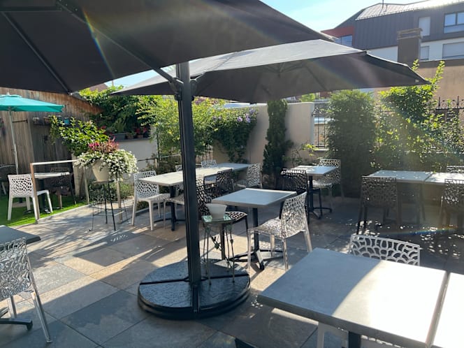 Théière & Couverts - 8