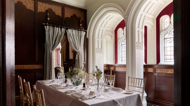 Cheneston’s Restaurant - 7