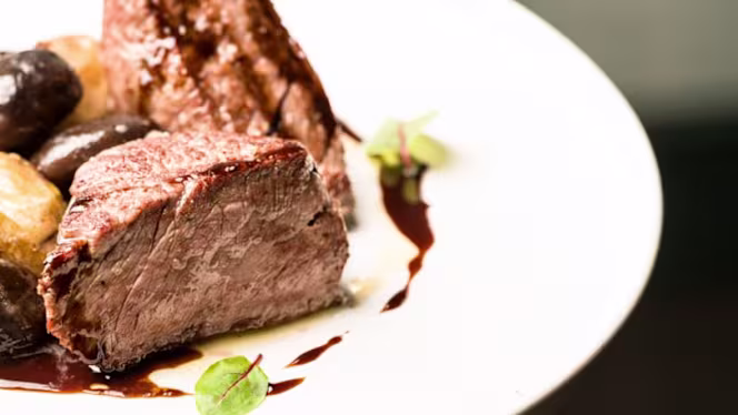 Nomad Food & Bar - Hotel Vincci Soho - 2