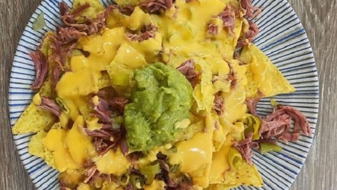 Luna de Alberdi Burger Bar - 8