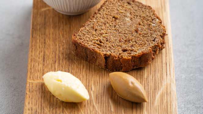 Daise by Tony Parkin - 7