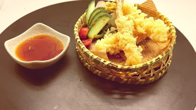 Takumi Sushi and Noodle Bar - 0