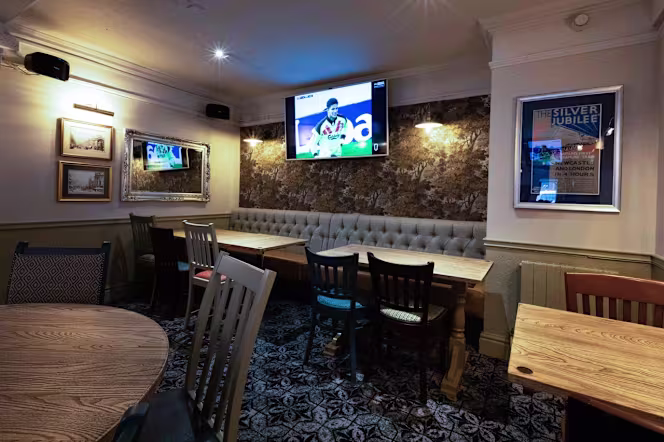 Three Bulls Head Newcastle - 1