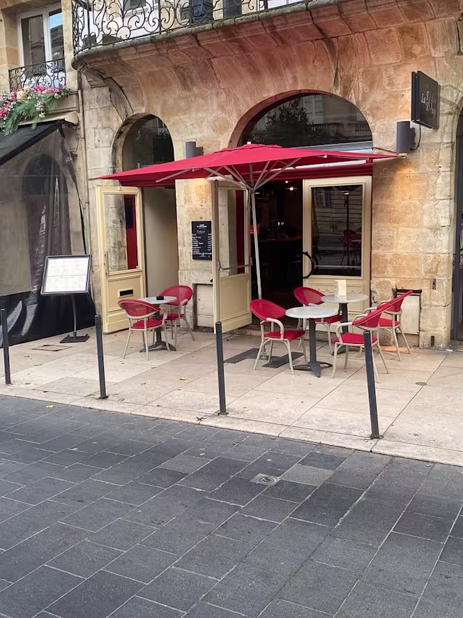 Bistrot du Chapeau Rouge - 1