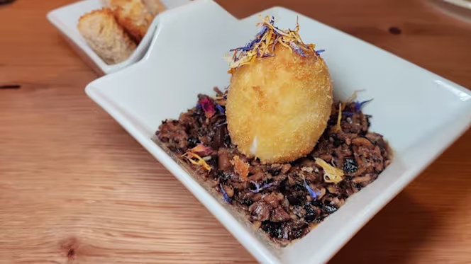 El Olivo Tapas Gourmet & Wine Bar - 1