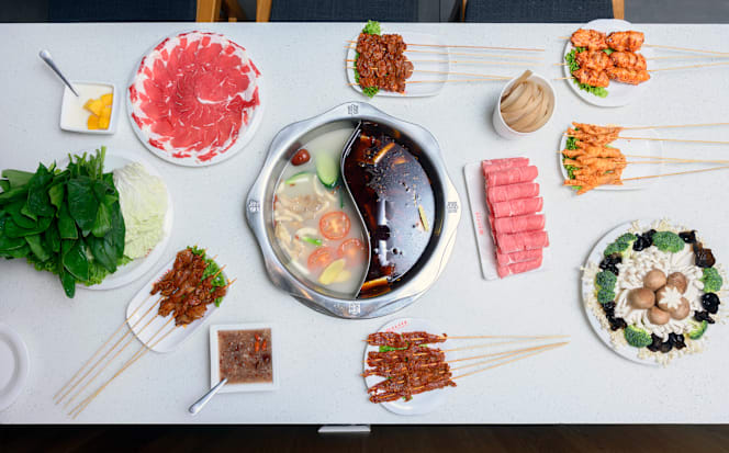 Yuan’s Hot Pot Amsterdam Ferdinand Bolstraat 袁记串串香阿姆喜力博物馆店 - 2