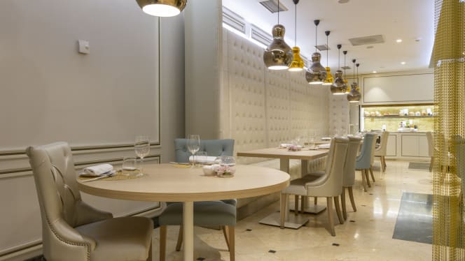 DOMO - Hotel NH Collection Abascal - 7