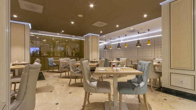 DOMO - Hotel NH Collection Abascal - 4