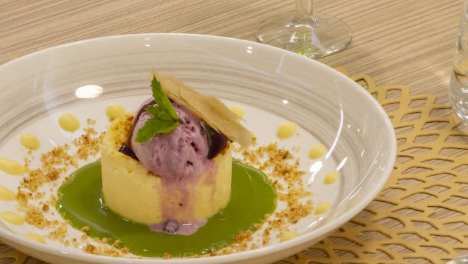 DOMO - Hotel NH Collection Abascal - 8