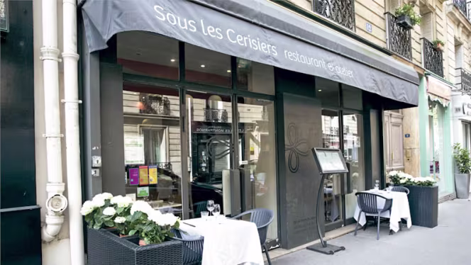 Sous les Cerisiers - 9