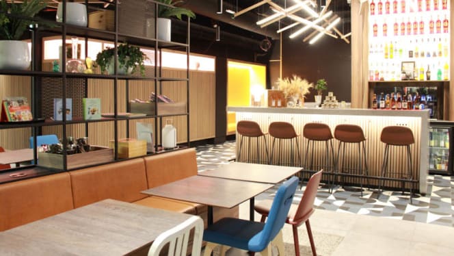 ICI & LÀ - BAR_RESTAURANT - 7