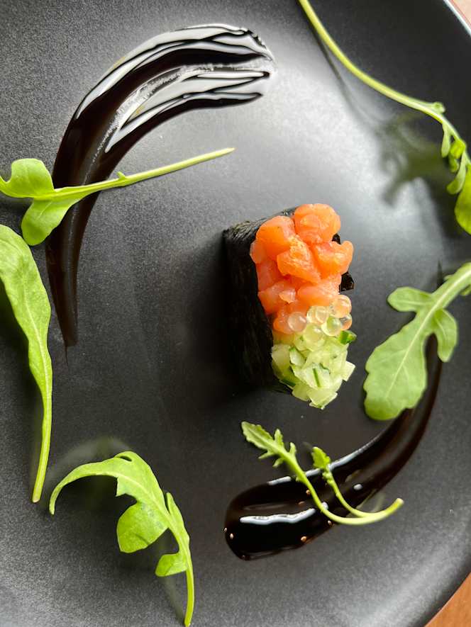Gold & Hot Sushi - 7