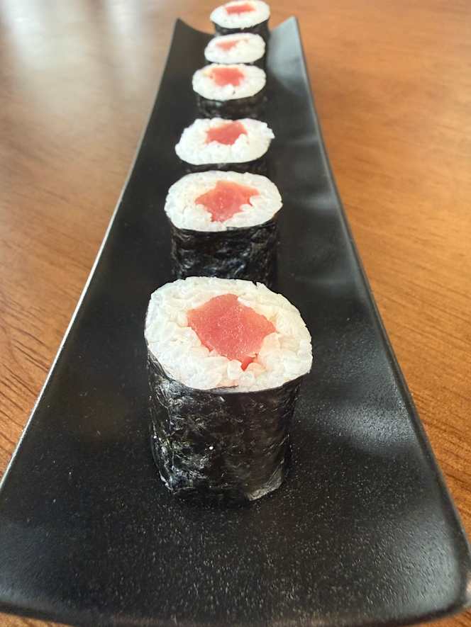 Gold & Hot Sushi - 5