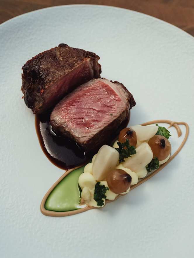 Commando Restaurant - 6
