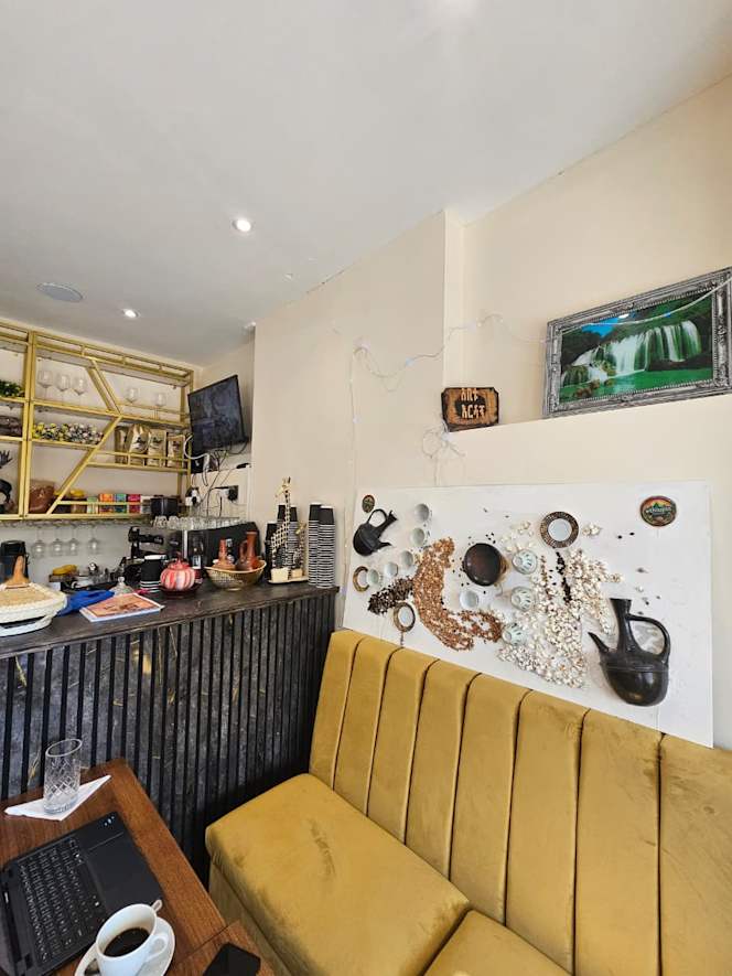 Ajet Restaurant - 5