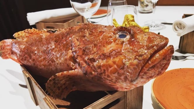 Macarrilla Restaurant - 8