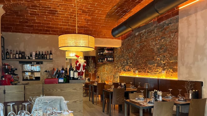 Trattoria Bella Toscana - 9