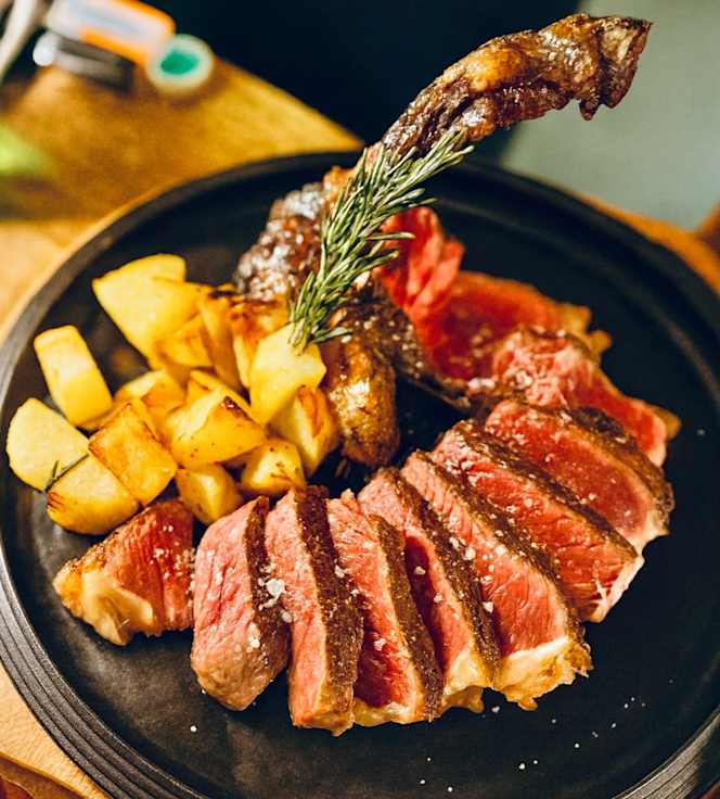 Osteria Caffè Italiano - 9