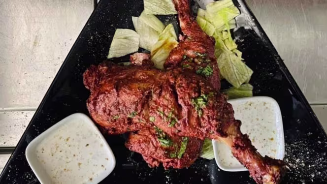 Chilis Indian Restaurant Newbury - 0