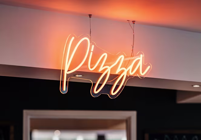 Minerva Bar Upstairs at Chichester Festival Theatre - 2