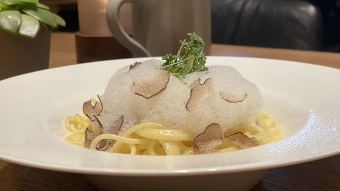 LEGER AM DOM Restaurant & Bar - 8