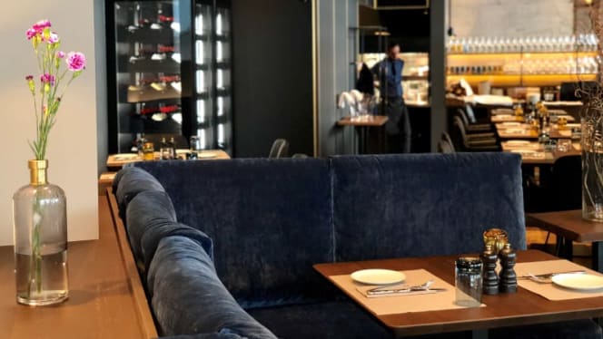 LEGER AM DOM Restaurant & Bar - 7