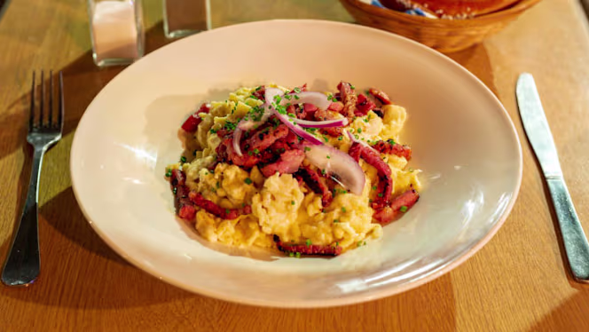 Kiez Biergarten Montmartre - 2