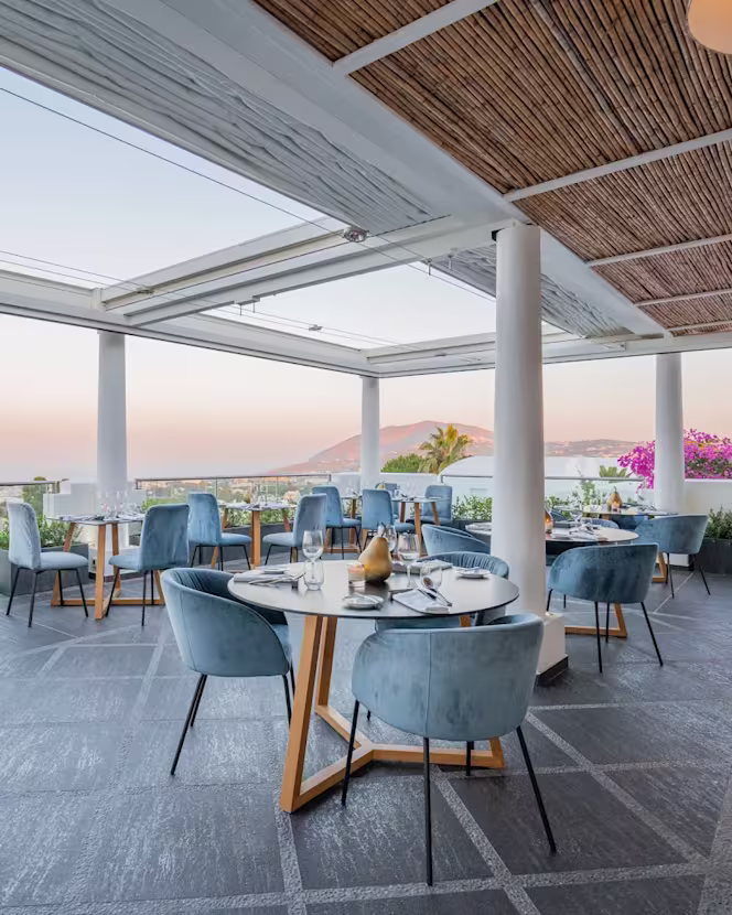 Ifestioni Restaurant - 0