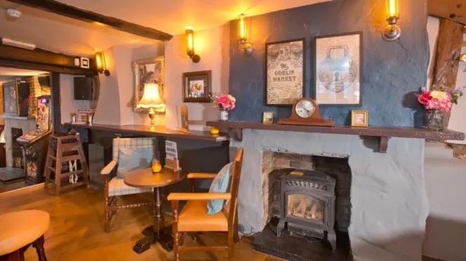 Star Bishops Stortford - 0