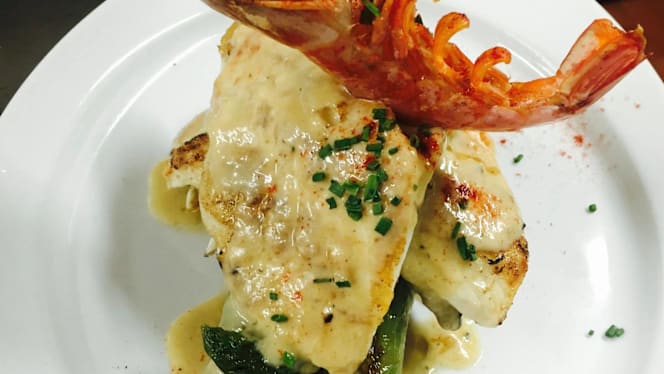 Quina Creu Tapas Restaurant - 5