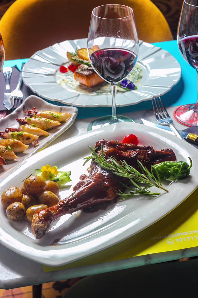 Quina Creu Tapas Restaurant - 0