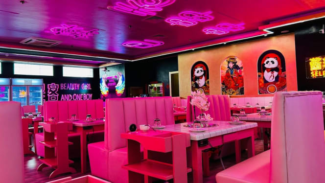 BALALA DIY NOODLES & HOT POT - Milano - 3