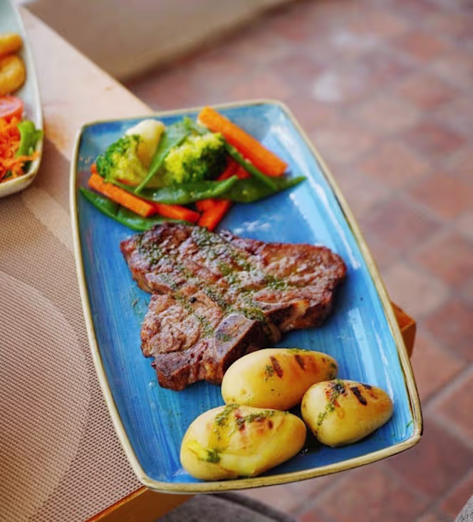 Forno & Flame Restaurant & Bar - 4