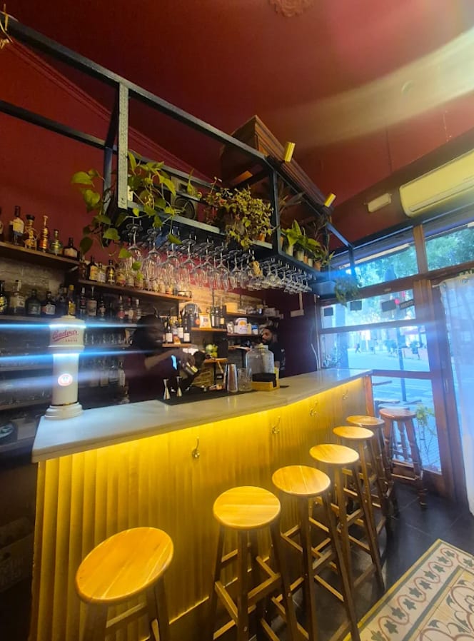 Dogla Rum and Snack Bar - 9