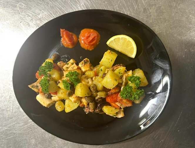 Bismillah Restaurant - 9