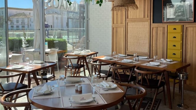 Restaurante 2 Irmãos - Lagos - 0