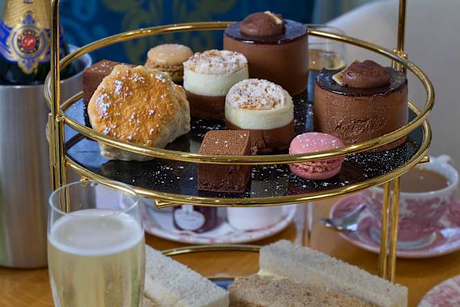 The Lounge at Sloane Square Hotel - 2