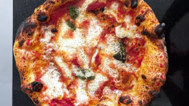 Trattoria Napoletana e Pizzeria Nun Se Ne Va' - 3