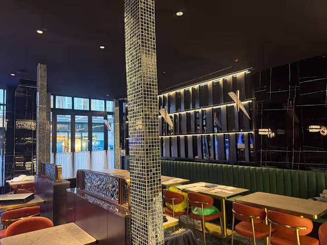 Maya Bay Thai - Paris - 1