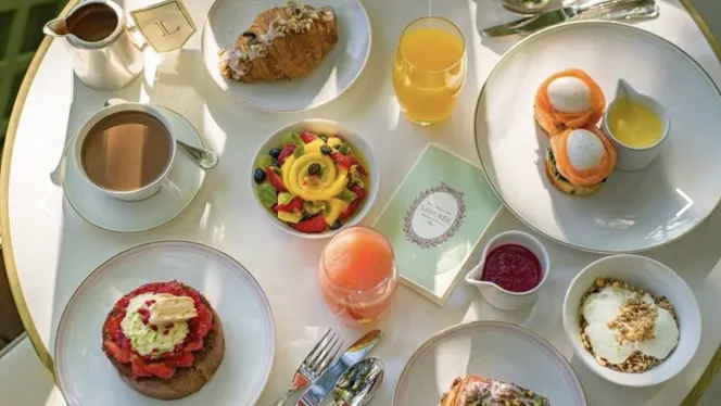 Ladurée Pavillon Gravelle - 0