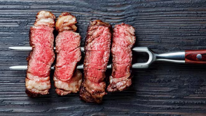 Feito ao Bife by Absurdo - 1