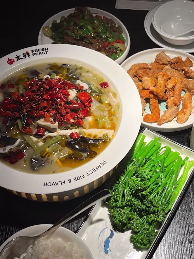 太鲜 Fresh Feast Restaurant - 3