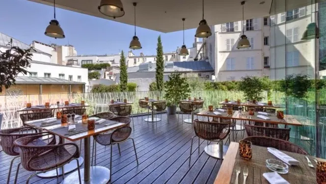 Solis bar & restaurant - 0