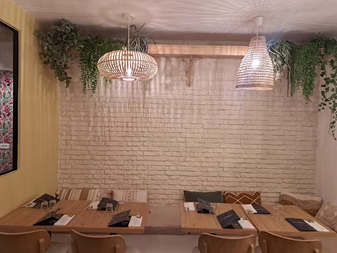 Upstairs Bistro Paris - 0